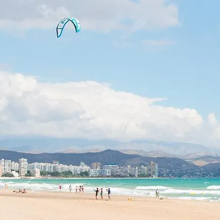 Muchavista 3 Bed 2 Bath *