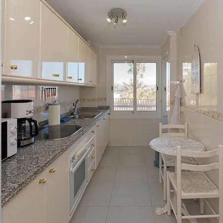 Muchavista 3 Bed 2 Bath Apartment