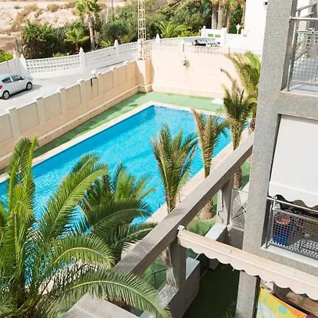 Muchavista 3 Bed 2 Bath
