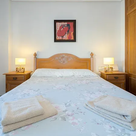 Muchavista 3 Bed 2 Bath Apartment