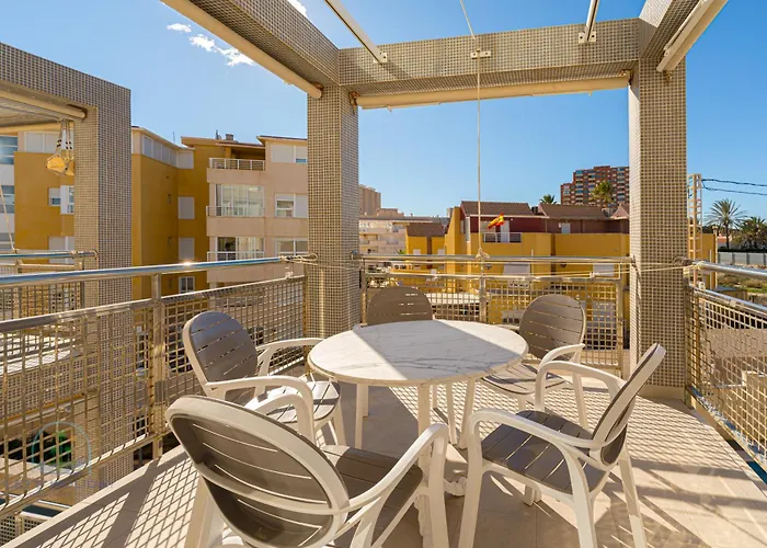 Apartamento Muchavista 3 Bed 2 Bath